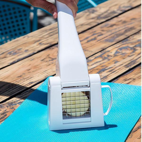 خلال کن سیب زمینی و سبزیجات دستی، تیغه تیز فولادی_60cb427d48527.jpeg خلال کن سیب زمینی و سبزیجات دستی، تیغه تیز فولادی - Image 3