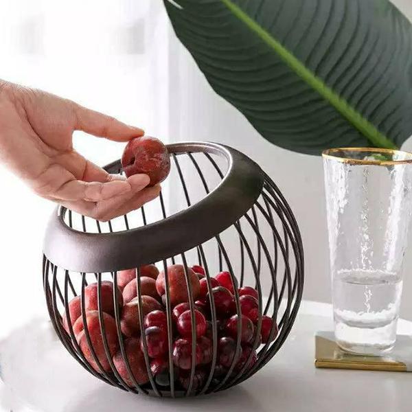 سبد میوه فلزی لوکسینه_60cb43f63c192.jpeg سبد میوه فلزی لوکسینه - Image 1